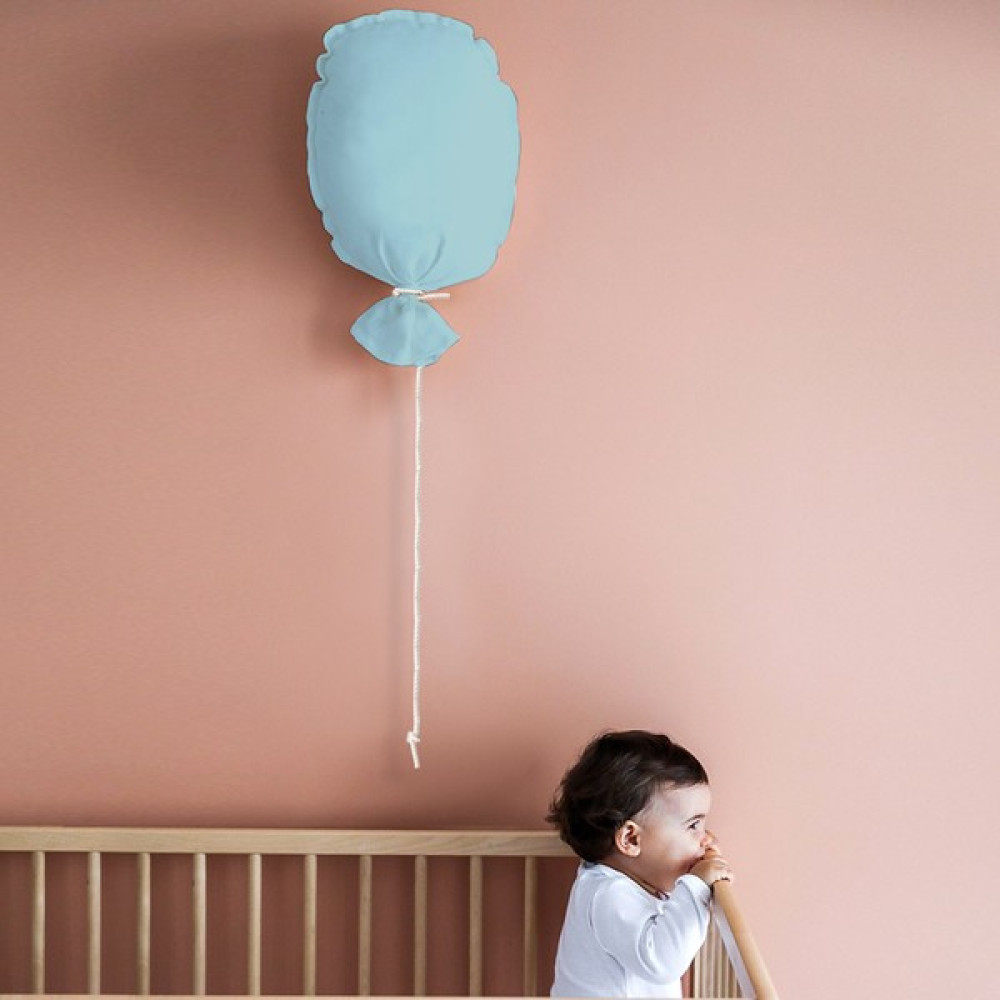 Miomundo Bebek & Çocuk Odası Uçan Balon Dekoratif Yastık - 42 x 27 cm - Mavi Bebek Odası Duvar Süsü Fiyatı
