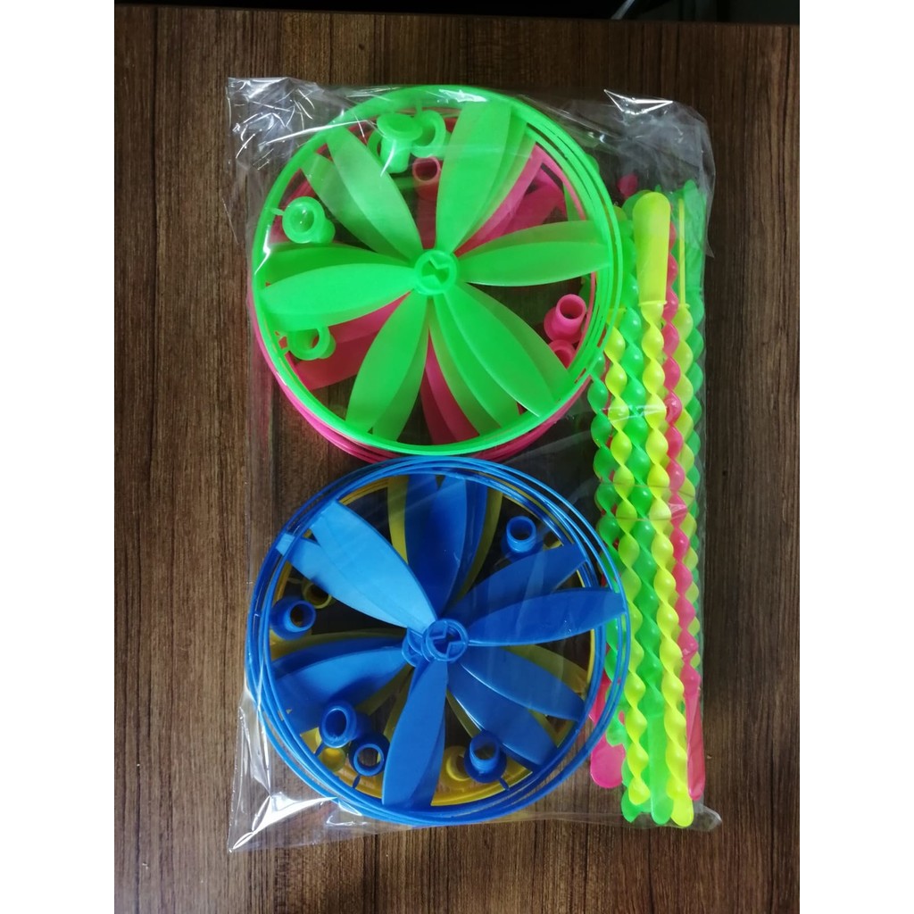 Mithat Toys Dev Ufo Pervane Uçan Fırfır 24 Adet Renkli Bahçe Oyuncağı 20 cm Çapında Diğer Fiyatı