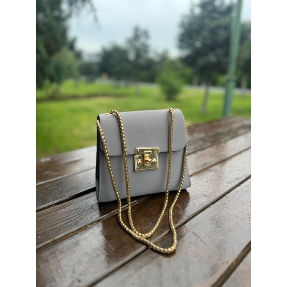 Moda Elf Kadın Gold Aksesuarlı ve Gold Zincirli Çapraz ve Kol Çantası Bayan Çanta ve Cüzdan Fiyatı