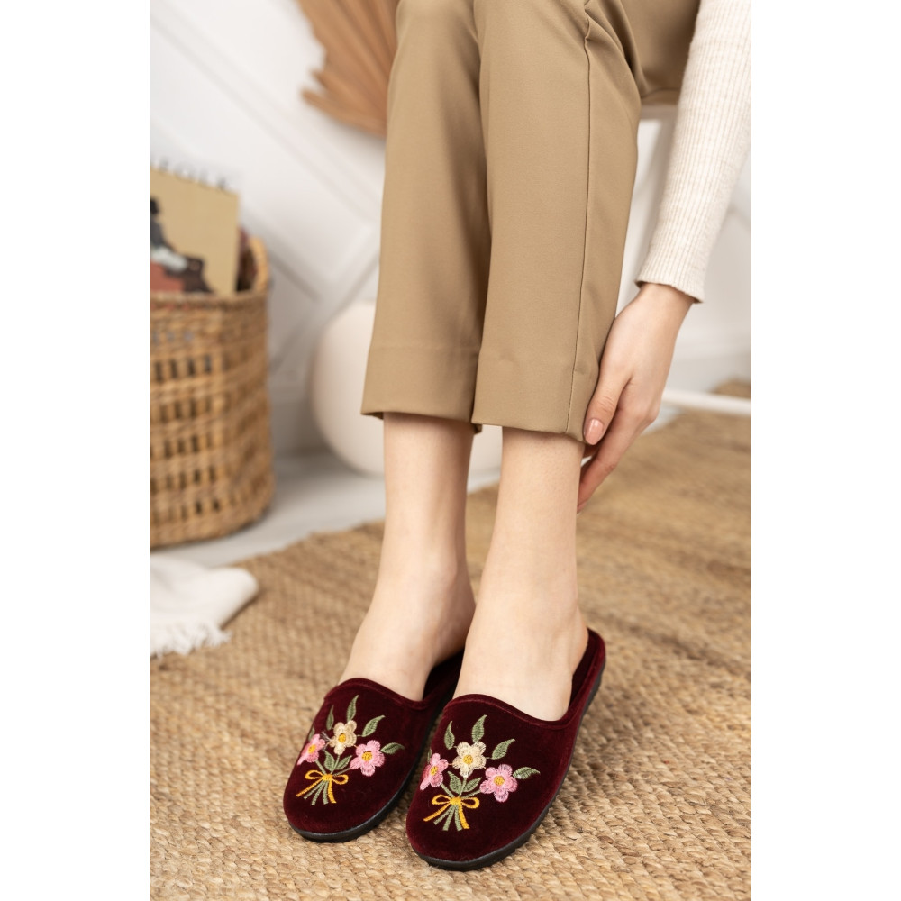 Modafırsat Bordo Buket Kadın Ev Terliği Kışlık Kapalı Yumuşak Rahat Terlik Nakışlı Çeyiz Bohça Terliği 40 Beden Unisex Sandalet Fiyatı