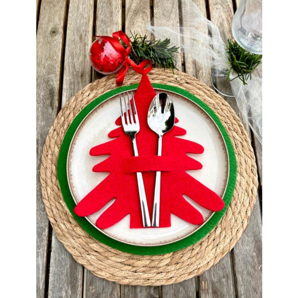 Mom Yoyu Yoyufelt Kırmızı Keçe Kaşıklık Sunumluk I Yılbaşı Sofra Sunumu 6 Adet - 15 x 25 cm Masa Örtüsü Fiyatı
