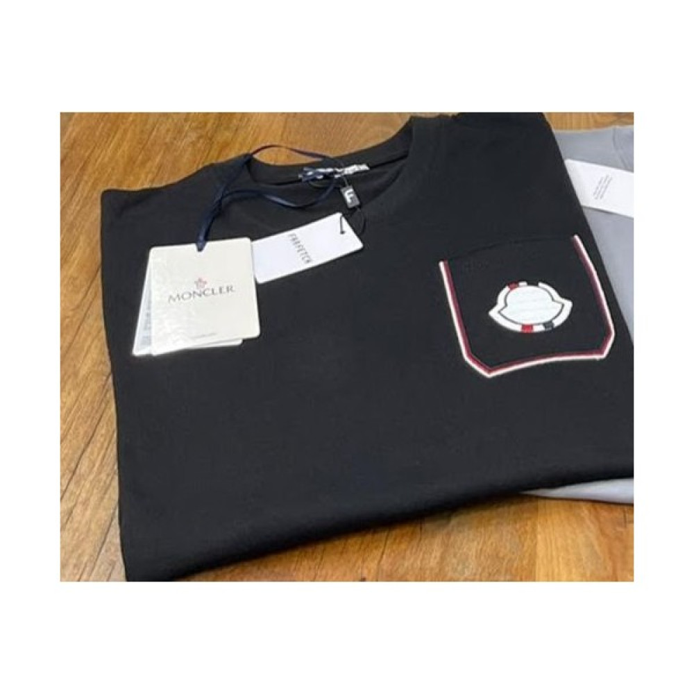 Moncler Monogram Yamalı T-Shirt Erkek T-shirt Fiyatı