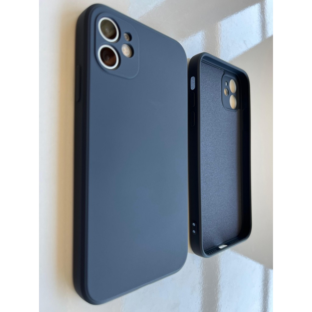 More Gsm iPhone 11 Uyumlu Logosuz Köseli Kalıp 12 Görünümlü Lansman Içi Süet Silikon Kılıf - Lacivert Diğer Fiyatı