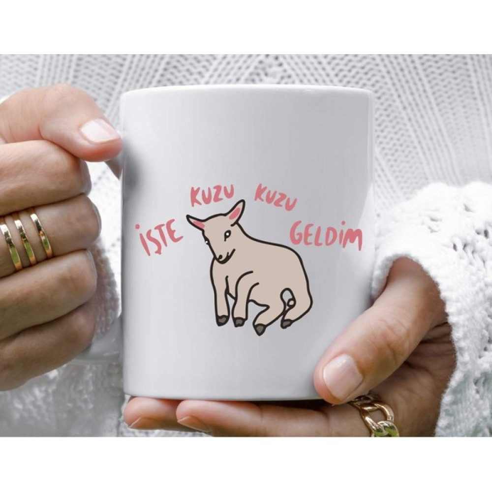 Mugs & Gift Işte Kuzu Geldim Baskılı Tasarımlı Kahve Çay Kupa Bardak Fincan / Bardak / Kahve Takımı Fiyatı