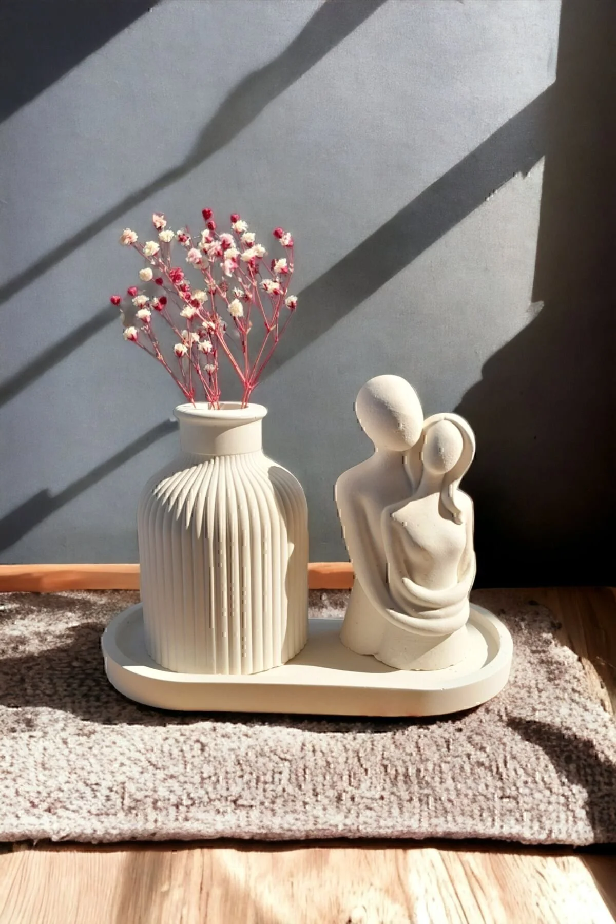 MUJİ STORE Dekoratif Minyatür Sarılan Sevgili Biblo Mini Kuru Çiçek Vazosu Set" Obje Fiyatı