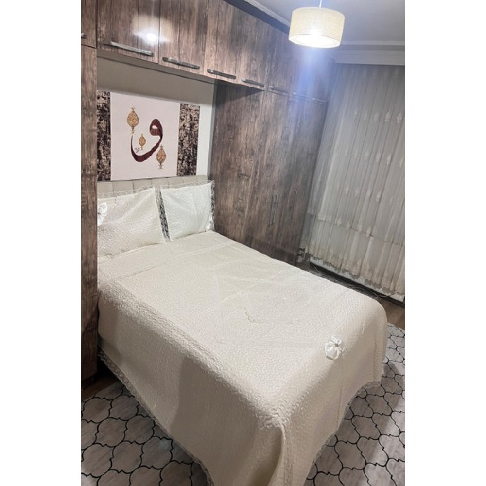 Naime Hayal Yatak Örtüsü Çift Kişilik - Kapitone Çift Kişilik Yatak Örtüsü ve Pike Takımı - Krem - 250 x 260 cm Yatak Örtüsü Fiyatı