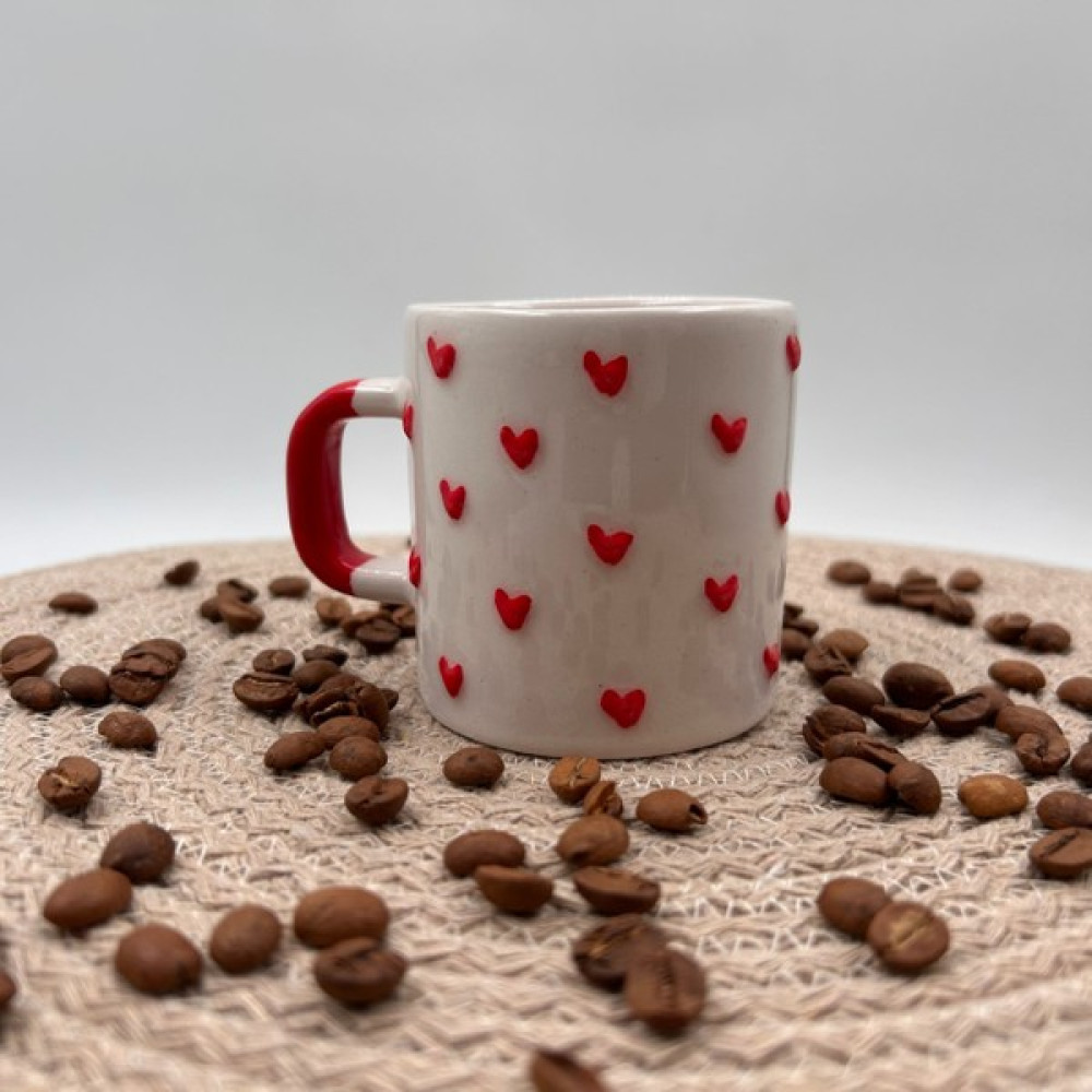 Nakkaş Çini Seramik Kupa Mug Kırmızı Kalpli 39 - Beyaz Fincan / Bardak / Kahve Takımı Fiyatı
