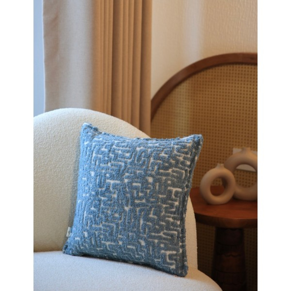 Needle Labirent Mavi Kırlent Kılıfı - 45 x 45 cm Kırlent / Mobilya Yastığı Fiyatı