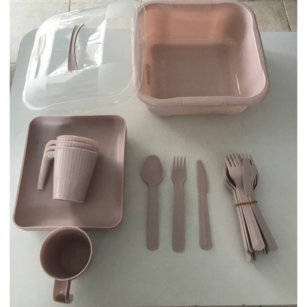 Ness Avm Aile Boy 32 Parça 6 Kişilik Kaliteli Plastik Piknik Seti - Pembe Mangal & Barbekü Malzemeleri Fiyatı