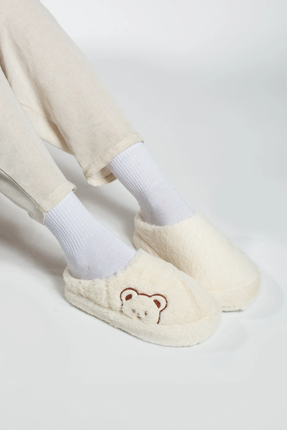Newon Unisex Ev Terliği Yünlü Terlik Rahat Kapalı Kaymaz Yüksek Taban Panduf 36-37 Beden" Unisex Sandalet Fiyatı
