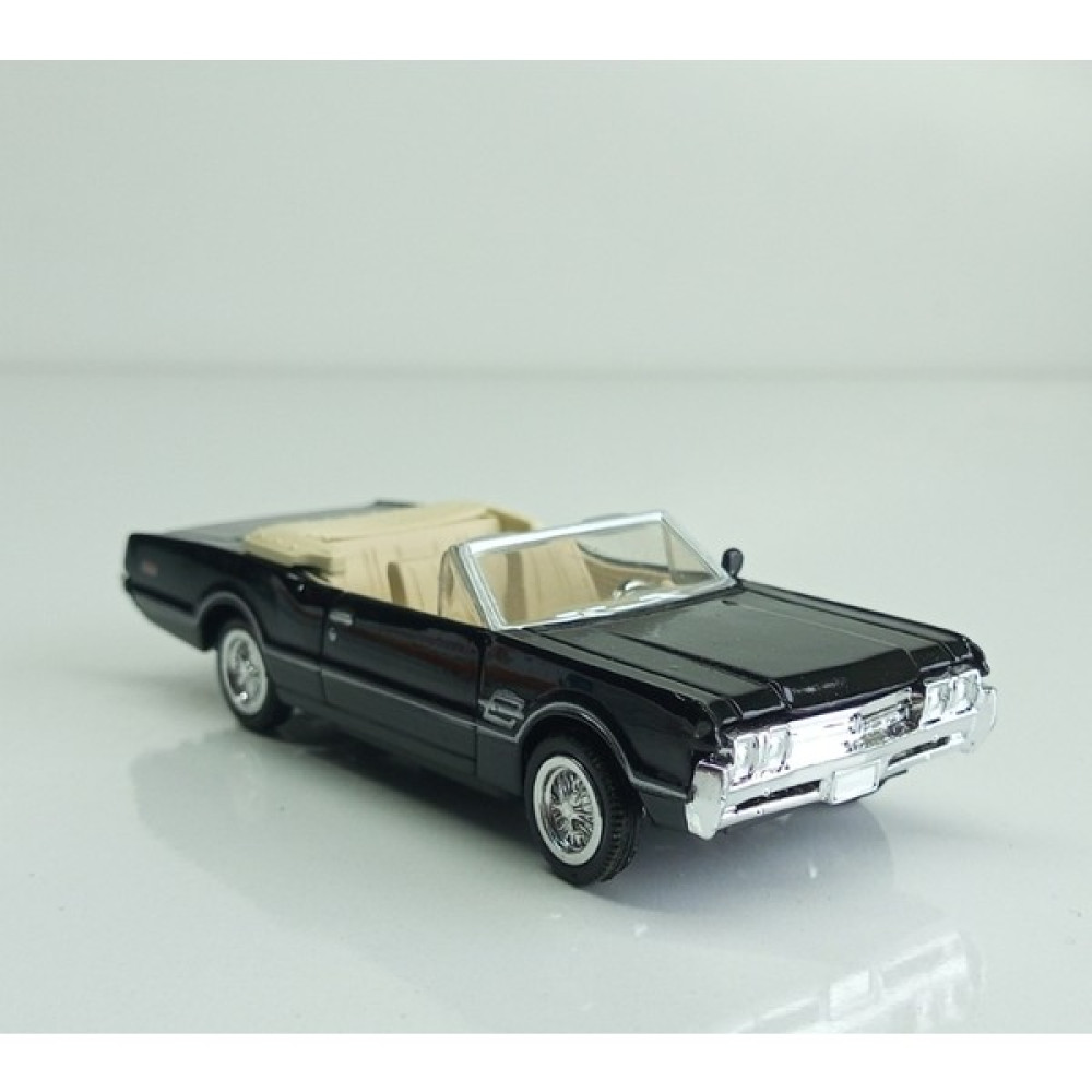 Newray 1966 Olsmobile 4-4-2 Siyah 1:43 Model Araba Oyun & Hobi Fiyatı