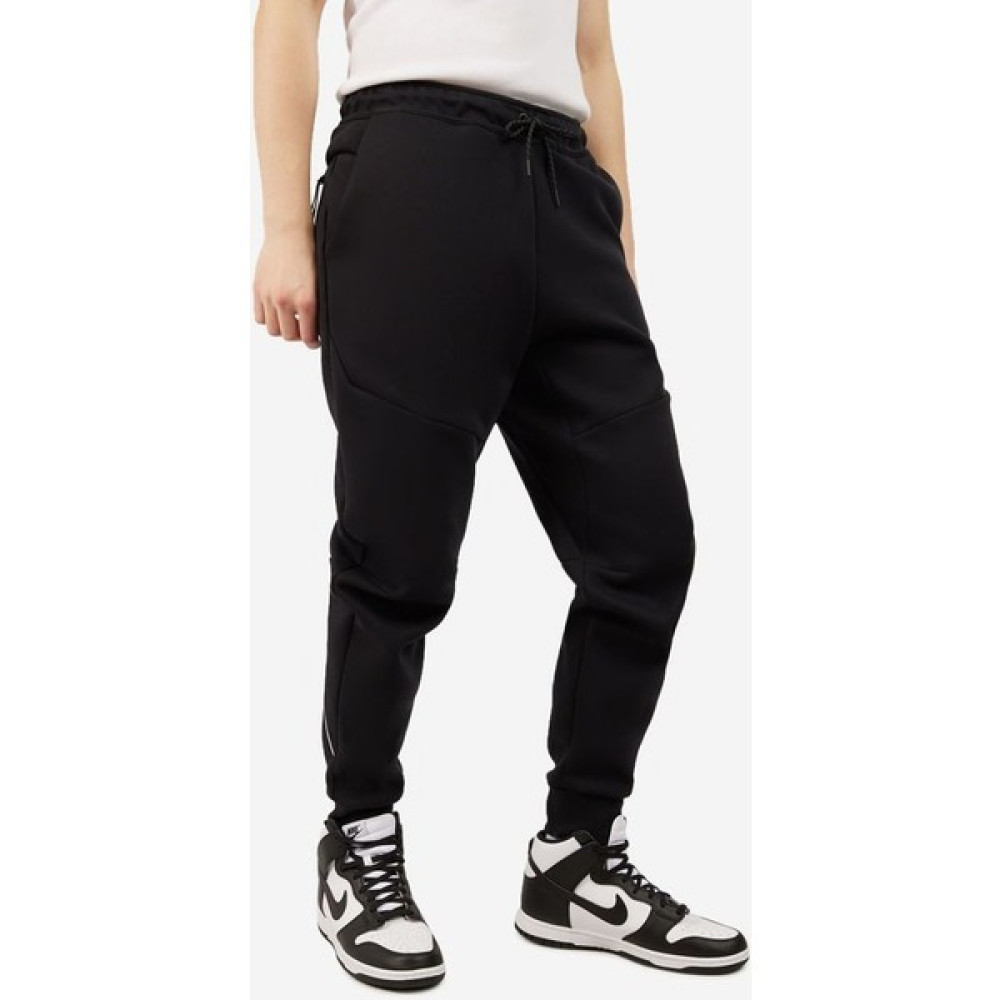 Nike Sportswear Tech Fleece Graphic Joggers Erkek Eşofman Altı DX0581-010 Kadın Eşofman Fiyatı