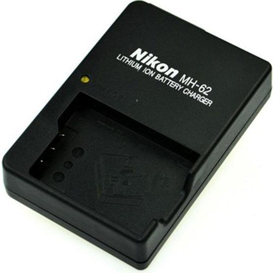 Nikon MH 62