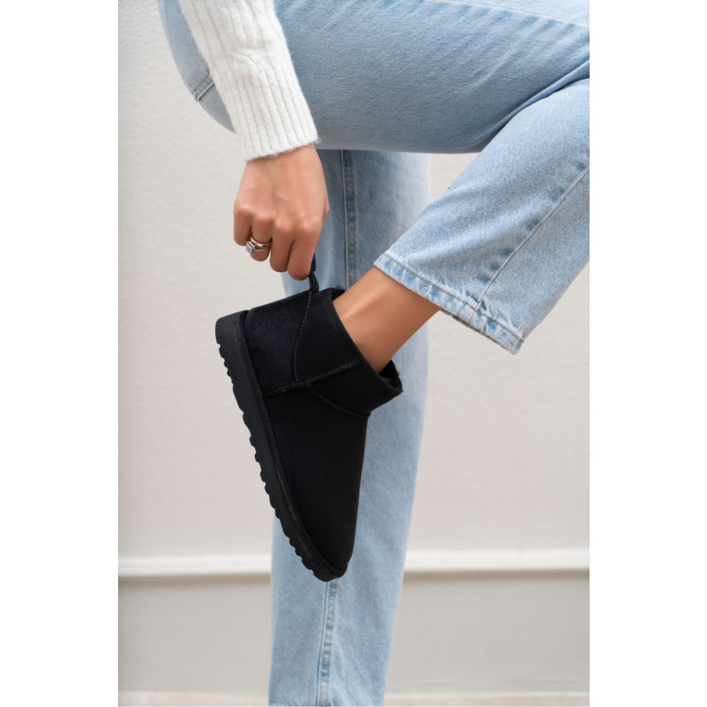 NİŞANTAŞI SHOES Mini Siyah Süet Yarım Bot içi Tüylü Düz Taban Kadın Ayakkabı 39 Beden Kadın Botları Fiyatı