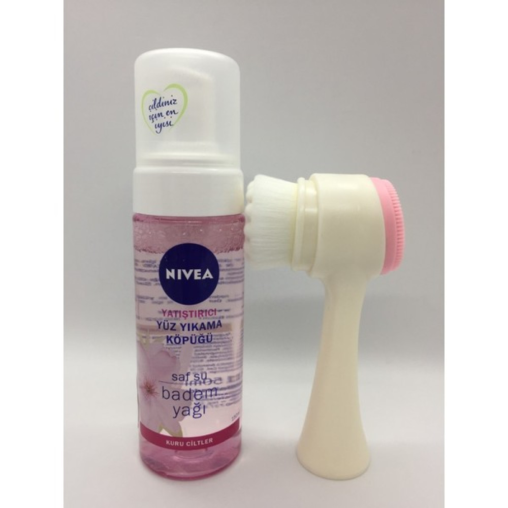 Nivea Yatıştırıcı Yüz Yıkama Köpüğü 150 Ml+Yüz Temizleme Fırçası Oto Boyaları Fiyatı