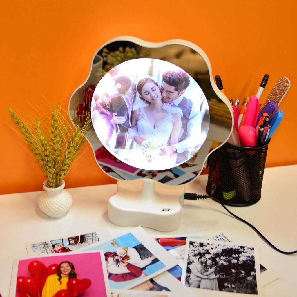 Nobbystar Led Işıklı Sihirli Papatya Ayna Çerçeve – Dekoratif Fotoğraf Çerçevesi Resim & Fotoğraf Çerçevesi Fiyatı