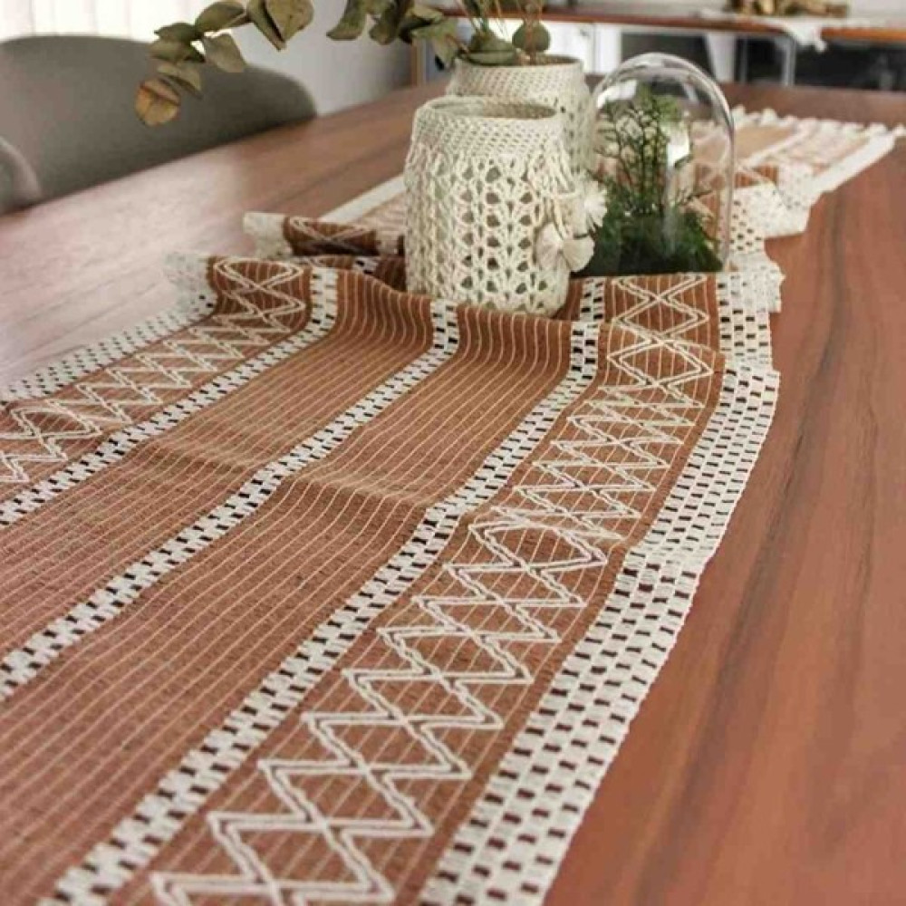 Nona Mino Pamuklu Şal Motif Dantel Örgü Runner 35X150 - 35 x 150 cm - Sütlü Kahve Masa Örtüsü Fiyatı