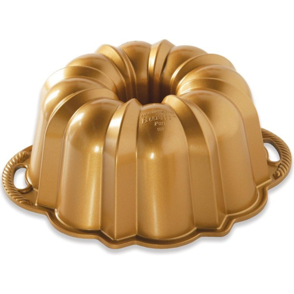 Nordic Ware Nordicware 60. Yıl Özel Bundt Kek Kalıbı - 12 Cup Kek Kalıpları Fiyatı