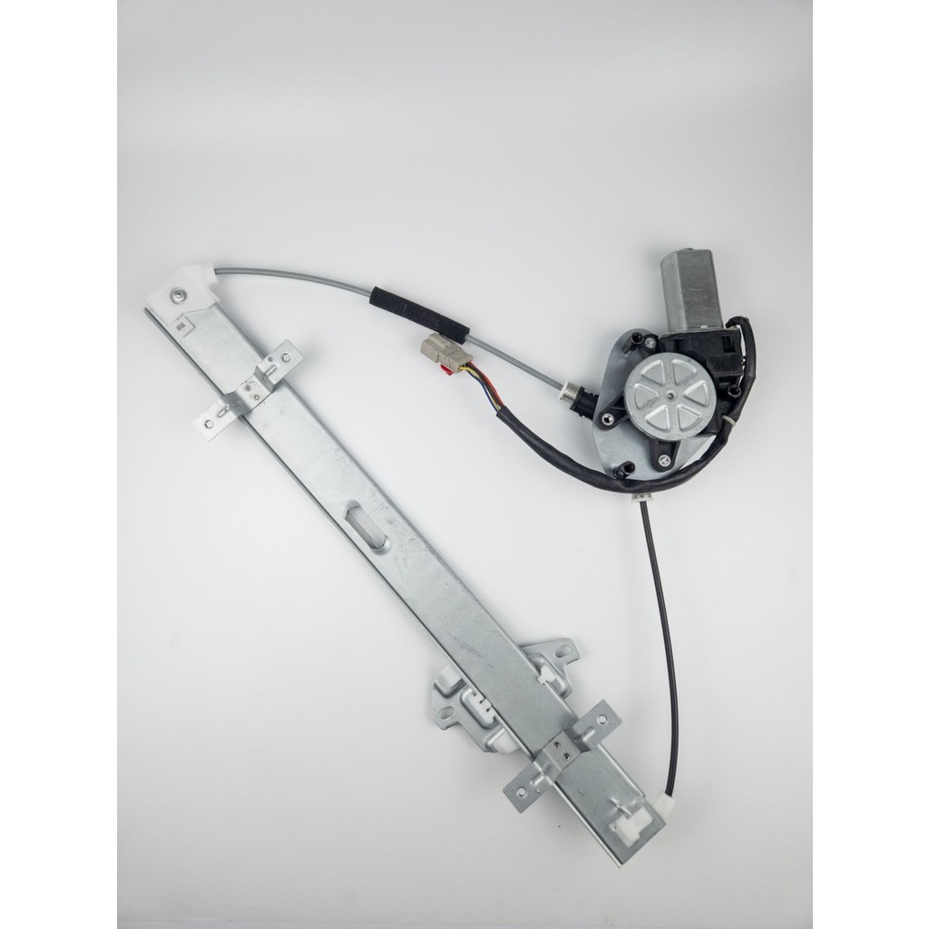Npe Motorlu Ön Sol Cam Krikosu Civic 2002-2006 Vtec 72250-S5A-G01 Diğer Fiyatı