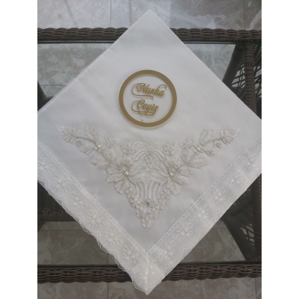 Nurka Çeyiz Çeyizlik Hediyelik Gelin Veya Damat Için Güpür ve Incili Dantel Aplikeli Gri Nişan Söz Bohçası Yatak Odası Tekstili & Çeyiz Seti Fiyatı