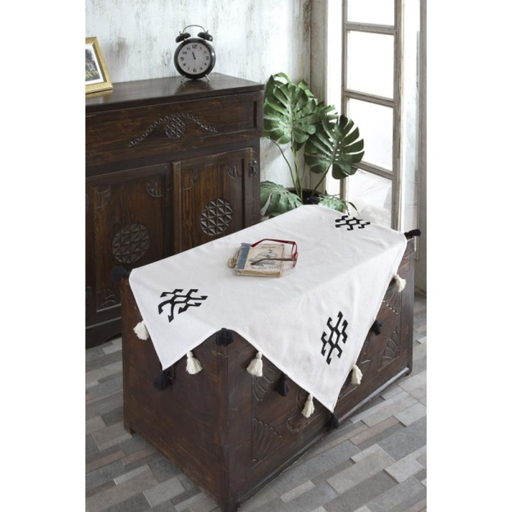 Ödel Home Buldan Keteni Nakışlı Ponpon Detaylı Masa Örtüsü - Naturel - 90 x 90 cm Masa Örtüsü Fiyatı