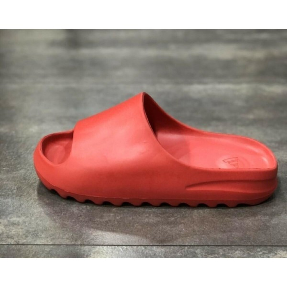 Odesa Ayakkabı Market Unisex Yeezy Fashion Terlik Kadın Terlikleri ve Sandaletleri Fiyatı