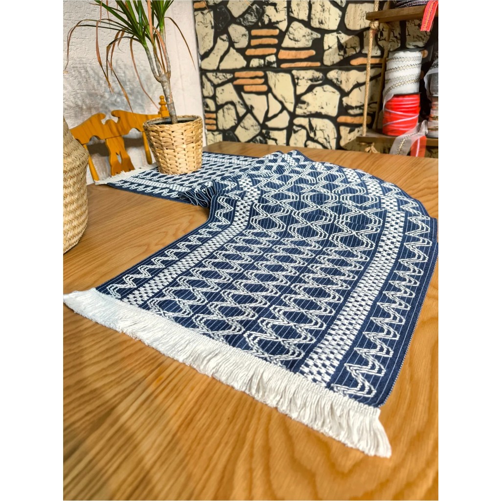 Organik Pamuk Dantel Runner Kilimli Desen 150X35 - 35 x 145 cm - Lacivert Kilim Fiyatı