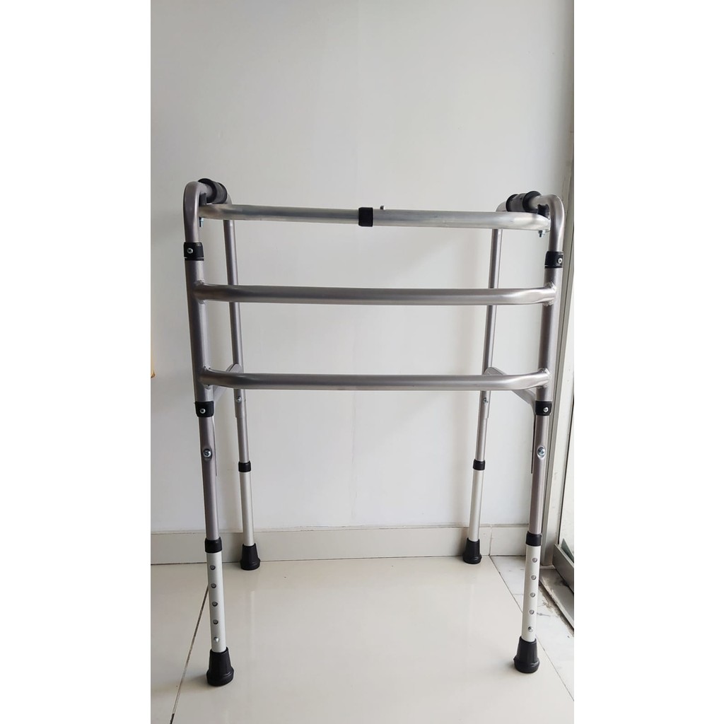 Ortolife 4 Ayaklı Yürüteç Walker Yürüteci Ergonomik Tasarım ile Konforlu Kullanım Sunar Diğer Fiyatı