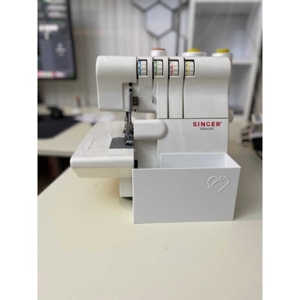Owl Global Singer Uyumlu Overlok Makinası Çöp Kutusu Fire Kabı S0105 - SE017 Modellerine Uygun Dikiş Makinesi Aksesuarları Fiyatı