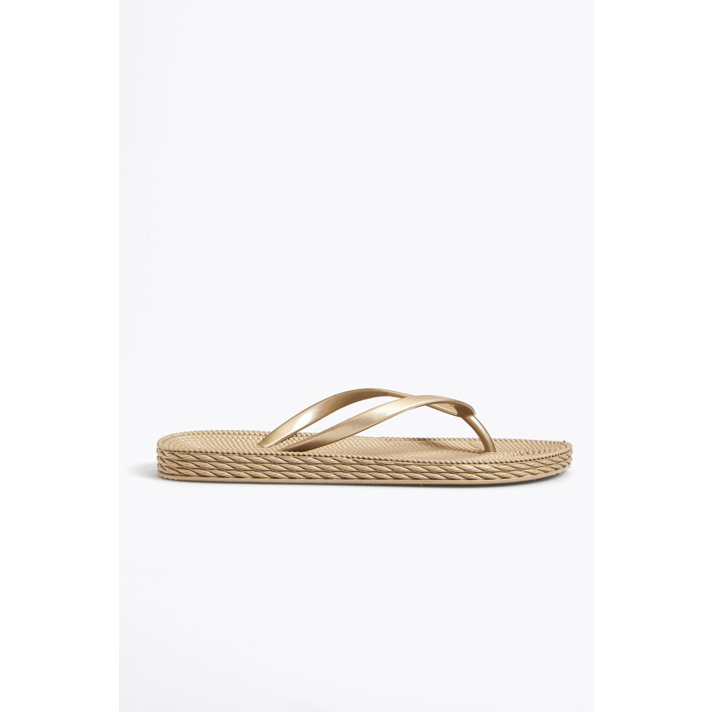 Oysho Dokulu Dore Renkli Plaj Terliği 34-35 Beden Unisex Sandalet Fiyatı