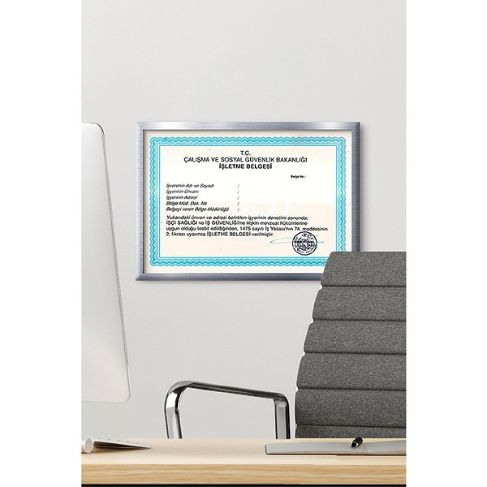 Özcanlar Çerçeve A4 Çerçeve Ucuz 21X30 Sertifika Evrak Diploma Belge Fotoğraf Çerçevesi Duvara Asılabilir Ofis Özc-Boşbelge - Renkli - 21 x 30 cm Resim & Fotoğraf Çerçevesi Fiyatı