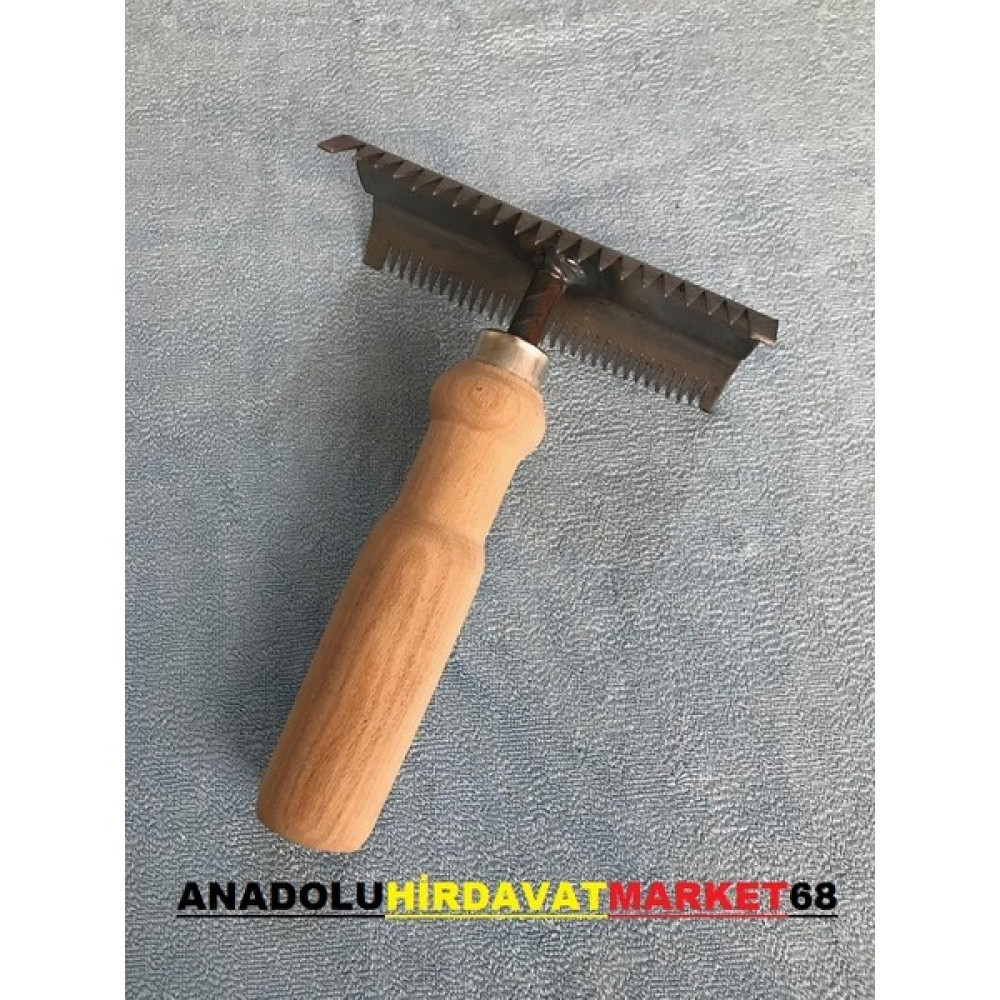 Özs Ahşap Saplı Kaşagı Tarak Hayvan Kaşıma Taragı Evcil Hayvan Tarağı - Açık Gri Evcil Hayvan Ürünleri Fiyatı