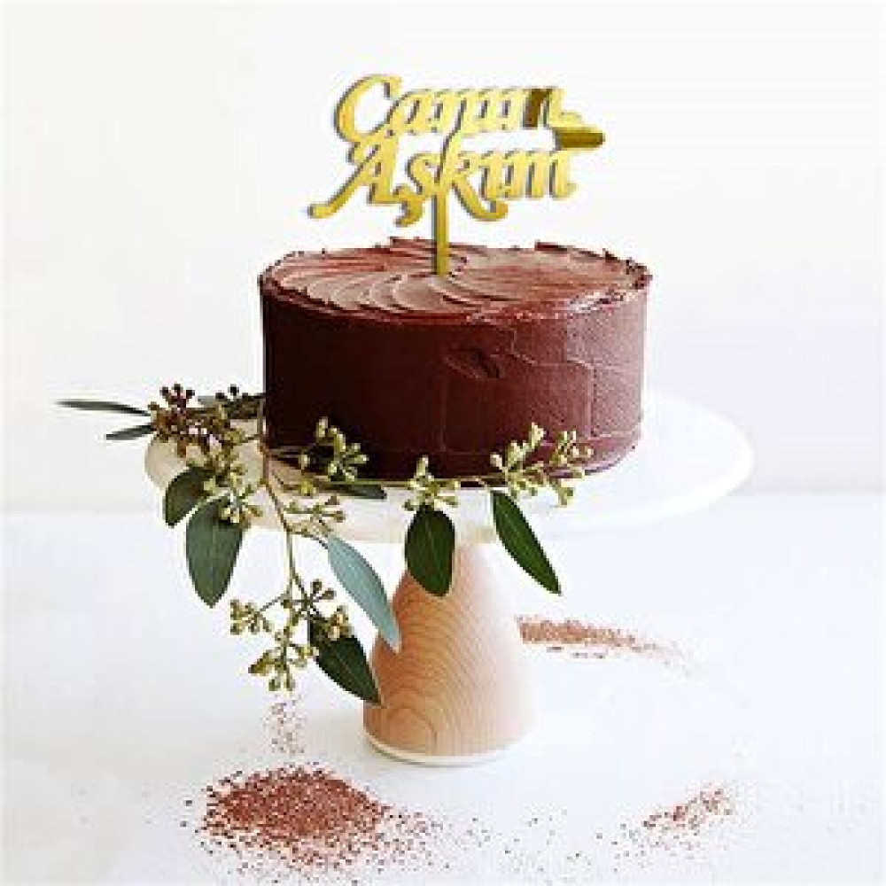 Parti Adresi Pleksi Pasta Süsü Yazı Canım Aşkım Altın Yaş Günü & Parti Fiyatı