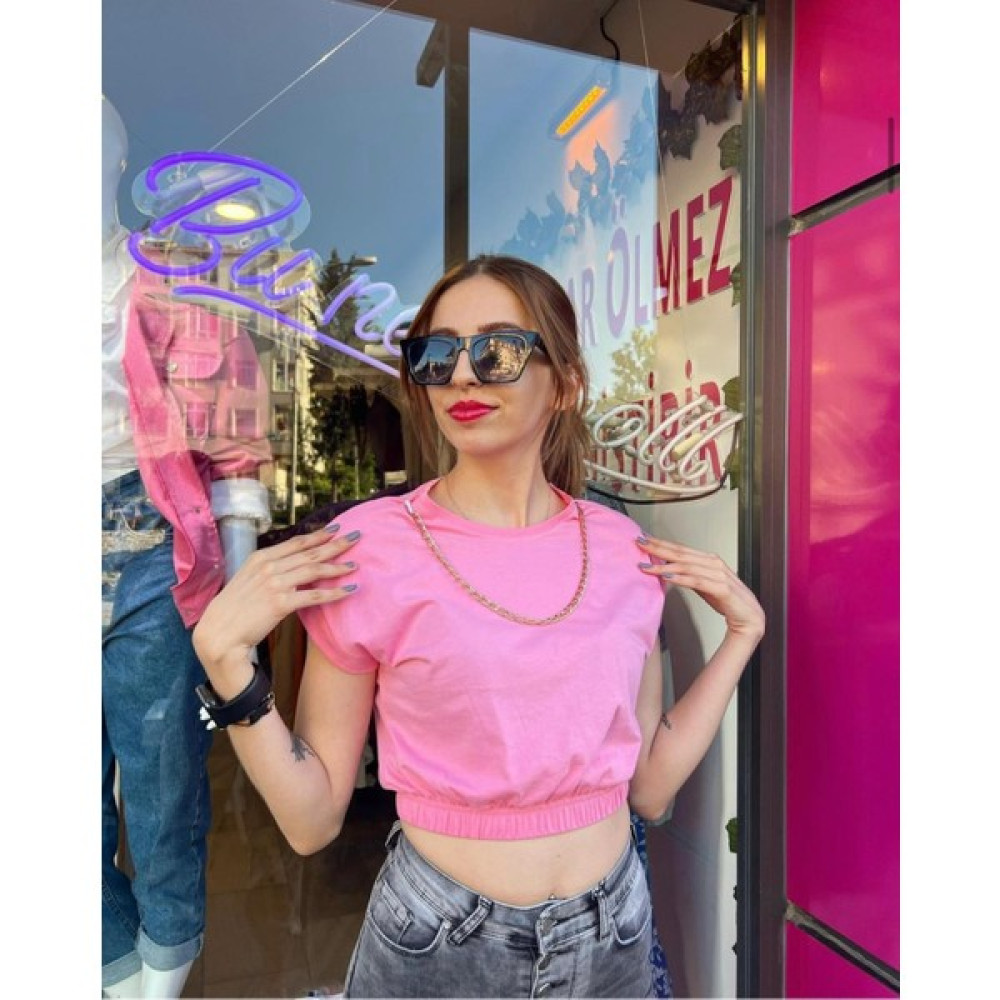 Pembe Zincir Kolye Detaylı Crop Tişört Bayan T-shirt Fiyatı