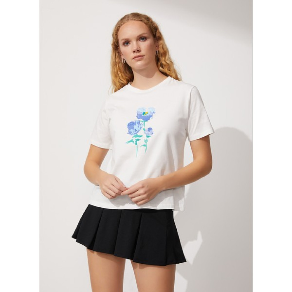 People By Fabrika Bisiklet Yaka Baskılı Ekru Kadın T-Shirt Jayap Bayan T-shirt Fiyatı