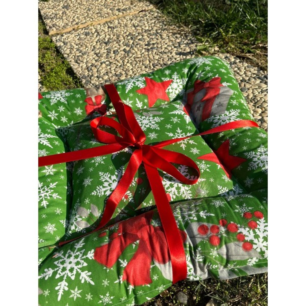 Petris Yılbaşı Konseptli Kedi ve Köpek Yatağı Minderi (Yılbaşı Hediyeleri) 50X50 cm Kare Evcil Hayvan Ürünleri Fiyatı