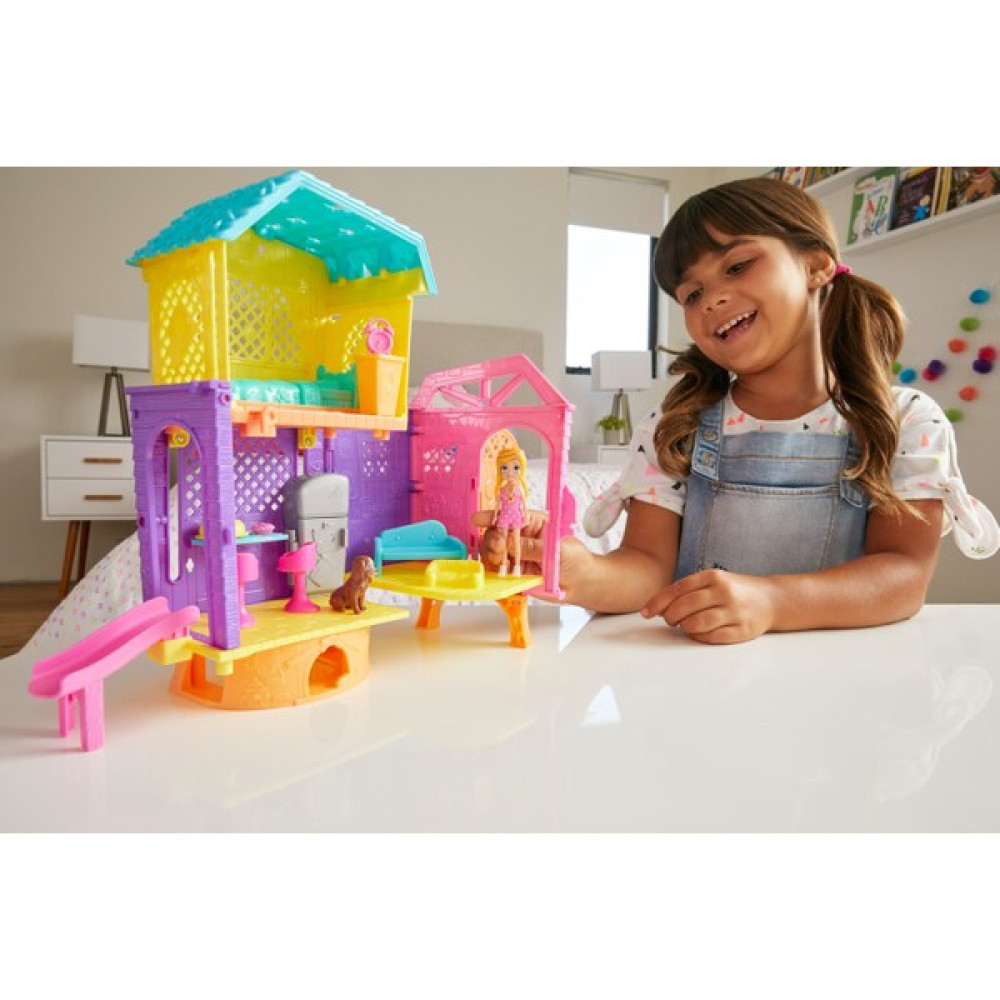 Polly Pocket ve Eğlence Dolu 2 Katlı Evi Mutfak Kaydırak 75 cm Polly Bebek Köpek Figürü Koltuk Sandalye Turta Aksesuarları Dahil GMF81 Oyun Seti Fiyatı