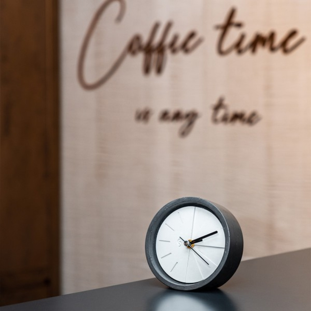 Polyconart Polytime Beton Sessiz Mekanizmalı Dekoratif Analog Masaüstü Saat - Siyah - Beyaz Masa Saati Fiyatı