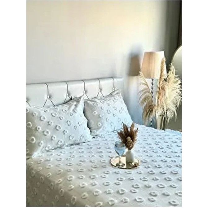 Ponpon Çift Kişilik Yatak Örtüsü 250X260 ve 2 Adet Yastık Ekru - 250 x 260 cm - Beyaz Yastık Kılıfı Fiyatı