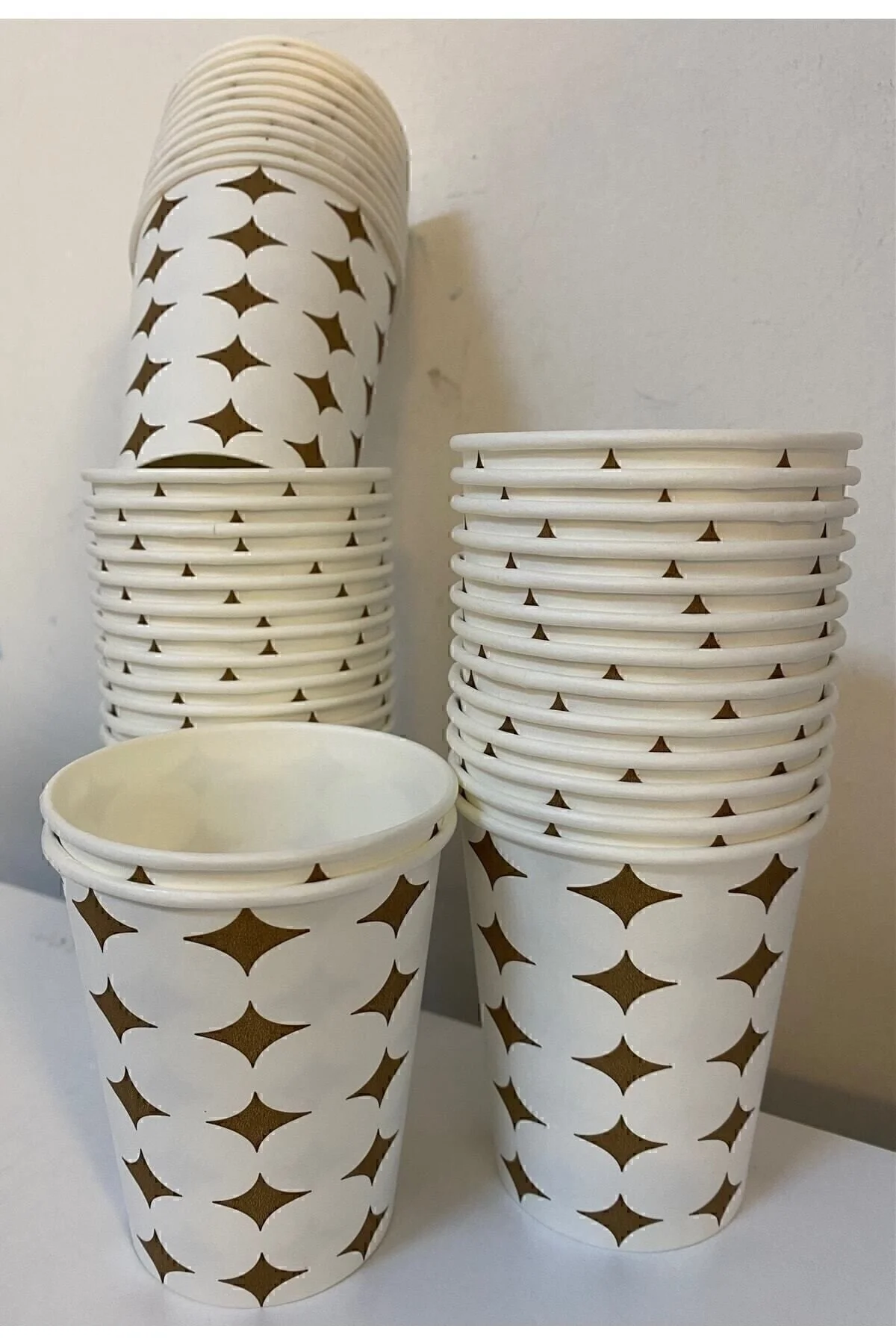 Poppy Karton Bardak 7 Oz **100.** Adet. .çay Bardağı" Fincan / Bardak / Kahve Takımı Fiyatı