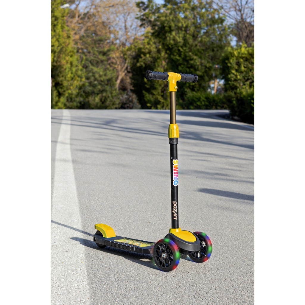Pozart Swing 3tekerlekli LED Işıklı Çoçuk Scooter 40 kg Kapasiteli 3+Yaş - Sarı Diğer Fiyatı