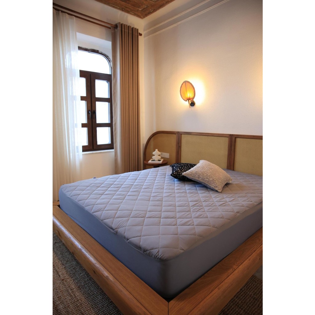 Protective Micro Kapitone Su Sıvı Geçirmez Yatak Koruyucu Alez Çarşaf - 160 x 200 cm - Gri Çarşaf Fiyatı