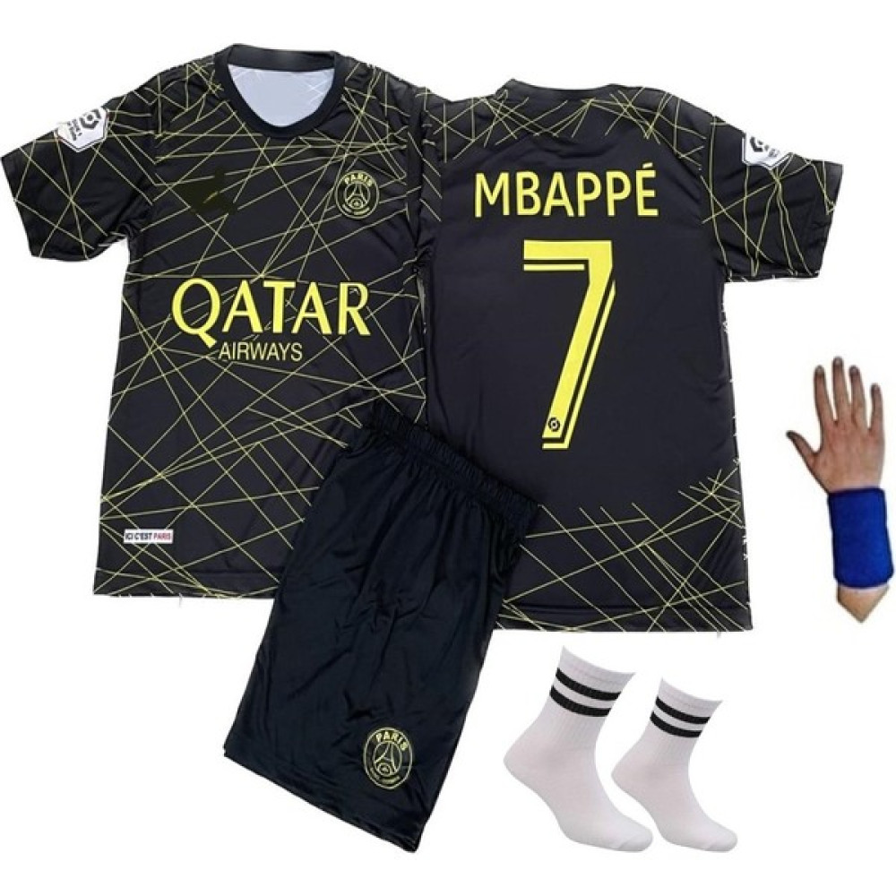 Psg Mbappe Gold-Siyah 22/23 Sezon 4 Lü Set Çocuk Forma Futbol Malzemeleri Fiyatı