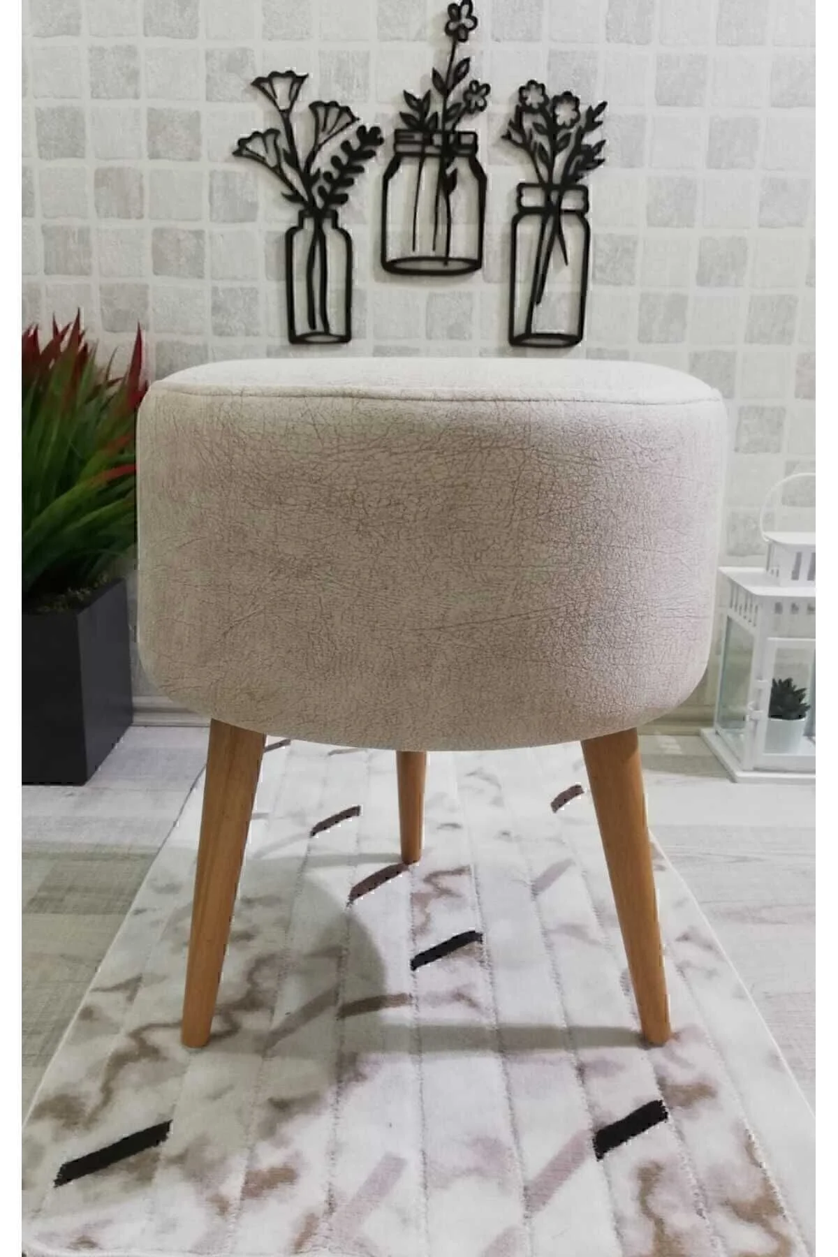 PufyHome Yüksek Ayaklı Dekoratif Puf" Puf Fiyatı