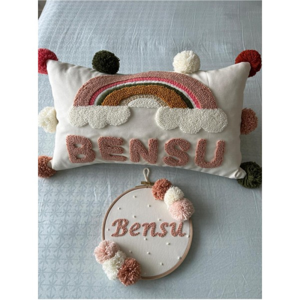 Punch Passion Işlemeli Isimli Kapı Süsü ve Takı Yastığı Takımı Bebek Hediyelik Iç Dolgusuz - Ekru - 0 - 3 Yaş Bebek Kapı Süsü Fiyatı