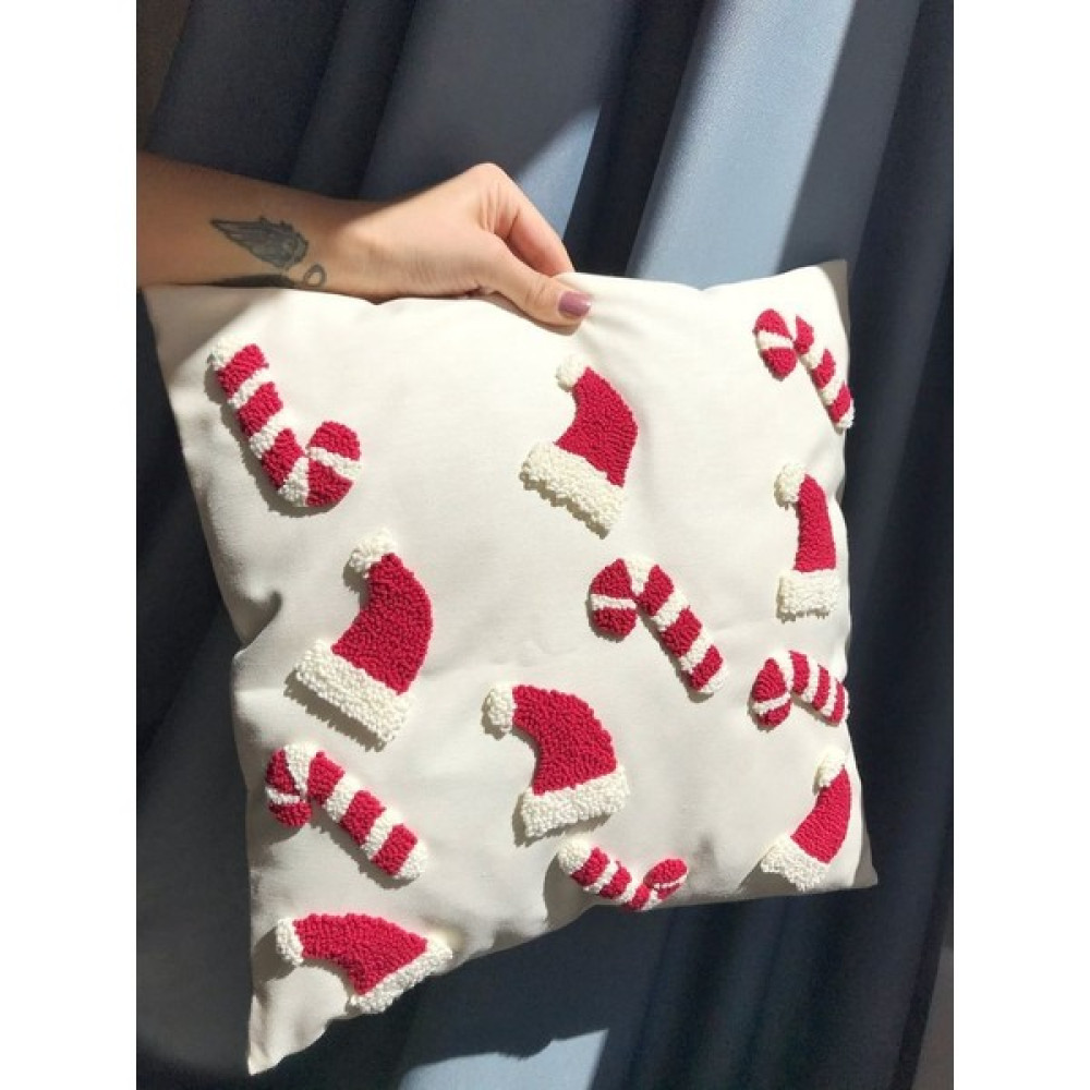 Punch Passion Noel -Yılbaşı Temalı Punch Nakışı ile Işlenmiş Dekoratif Kırlent Kılıfı (%100 El Işlemesi) - 40 x 40 cm - Ekru Kırlent / Mobilya Yastığı Fiyatı
