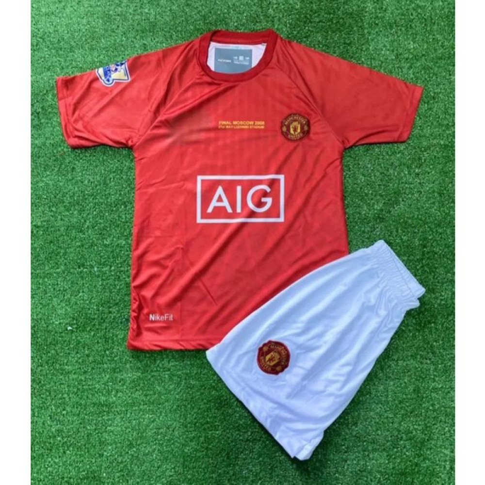 Pupa Yelken Ronaldo Manchester United 2008 Şampiyonlar Ligi Finali Çocuk Futbol Forma Takımı Çorap ve Bileklik Hediyelih Futbol Malzemeleri Fiyatı