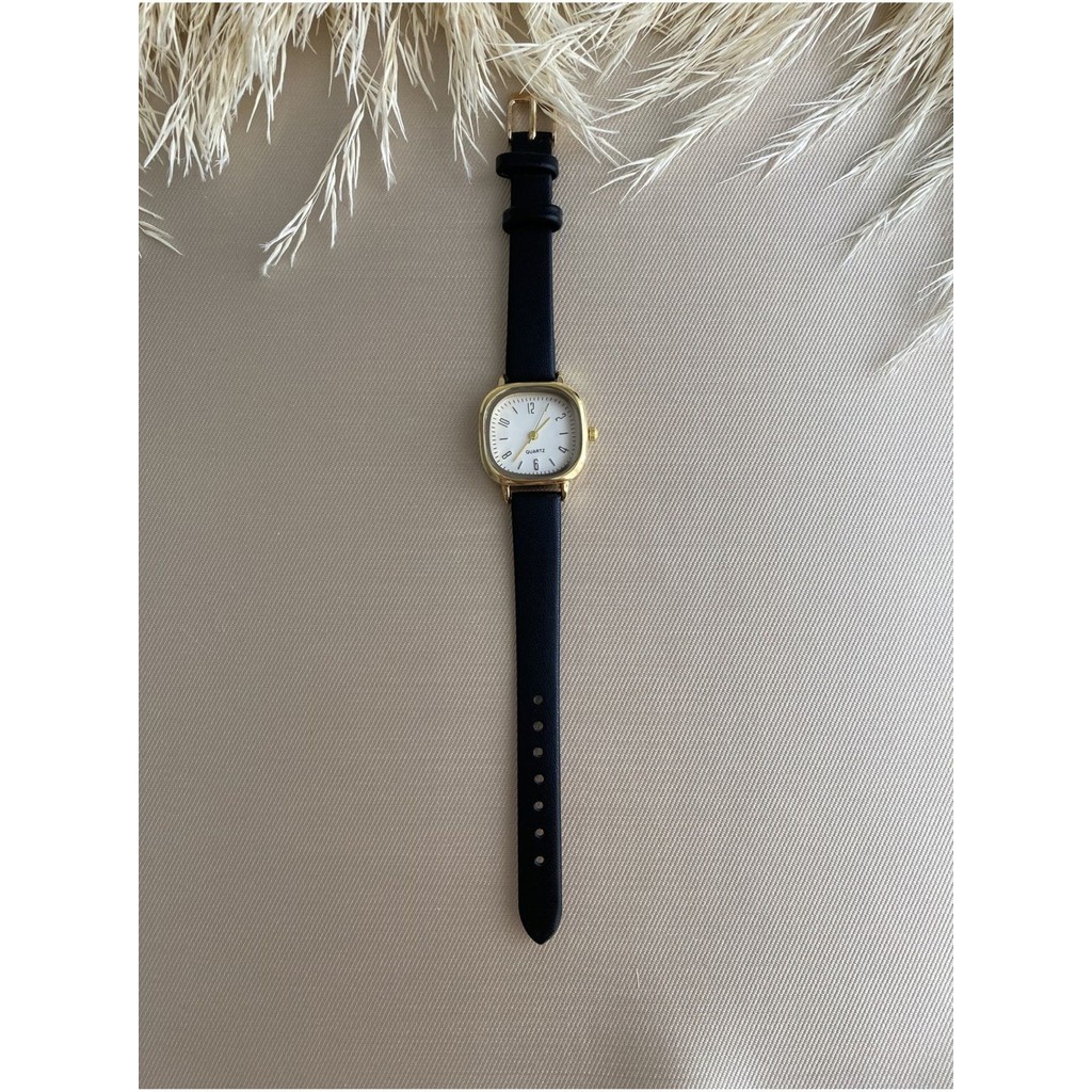 Quartz Retro Minimal Vintage Deri Kordon Kadın Kol Saati - Altın Diğer Fiyatı