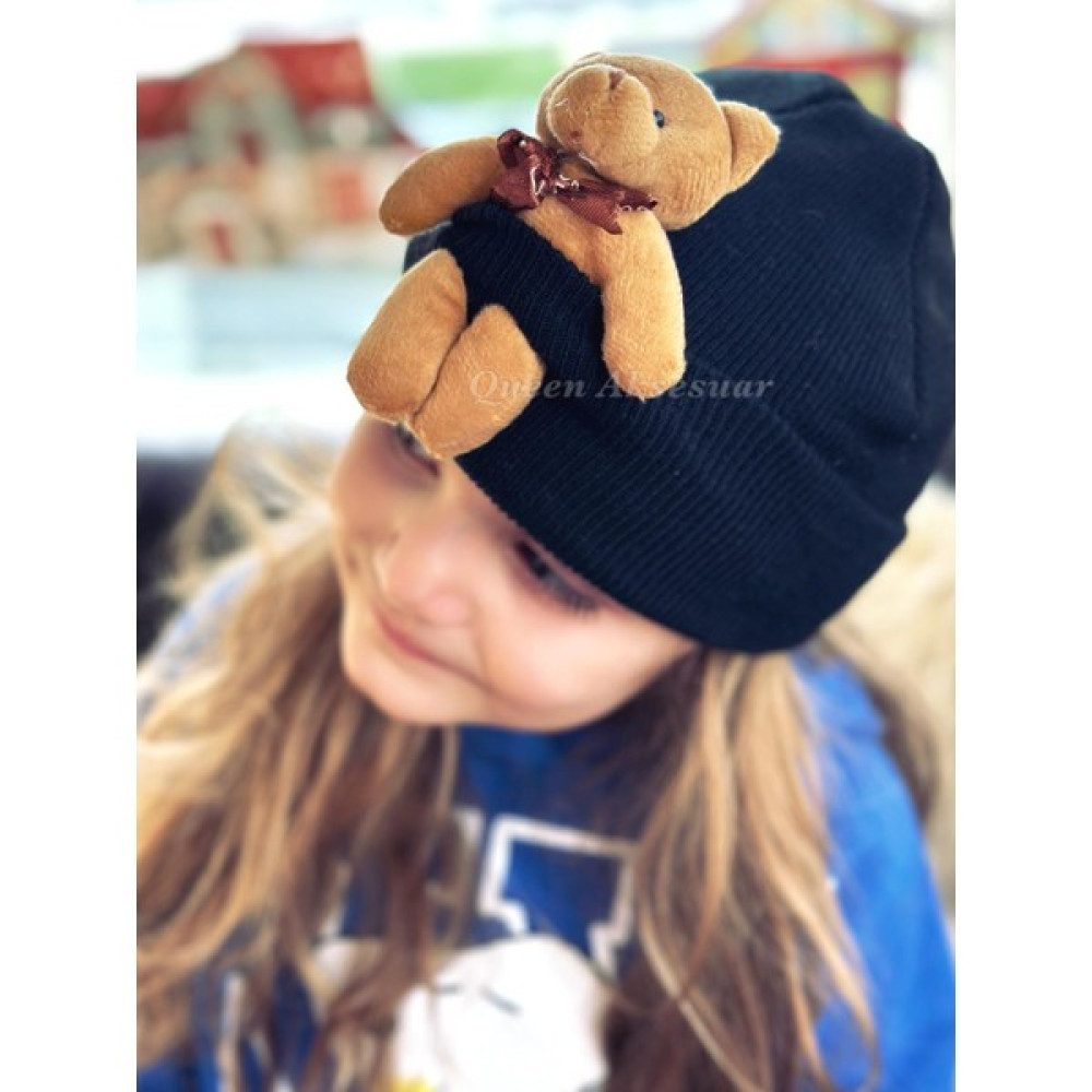 Queen Aksesuar Trend Moda Özel Tasarım Oyuncak Peluş Ayıcıklı Yetişkin Erkek Kız Unisex Çocuk Ayı Şapka Bere Siyah Çocuk Kulaklığı Fiyatı