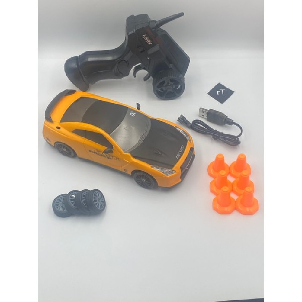 Rc Cars Uzaktan Kumandalı 2.4g Drift Oyuncak Araba (Turuncu-Siyah) Oyuncak Araç Fiyatı